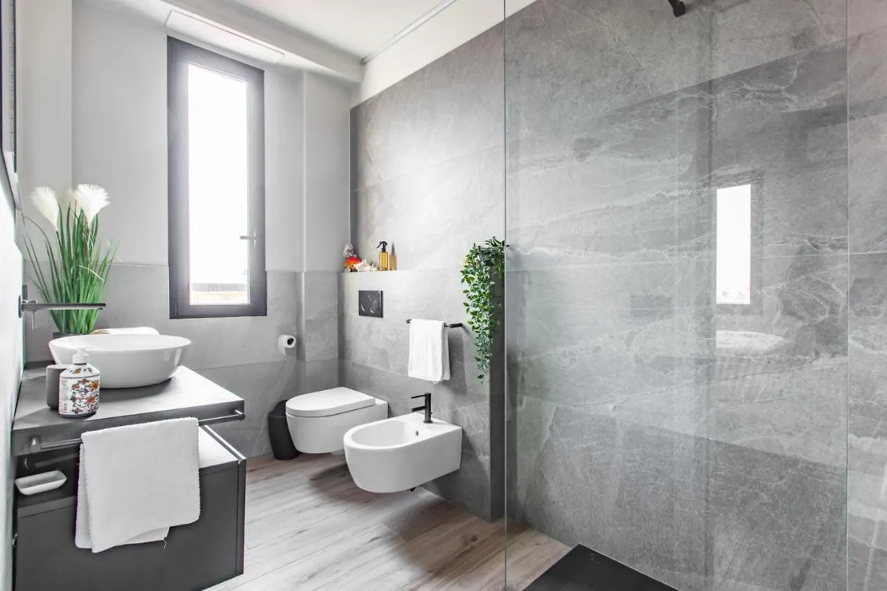 Apartmán Easylife - Chic E Moderno Bilocale Con Balconcino Sul Naviglio Grande Milán 0*,  Itálie